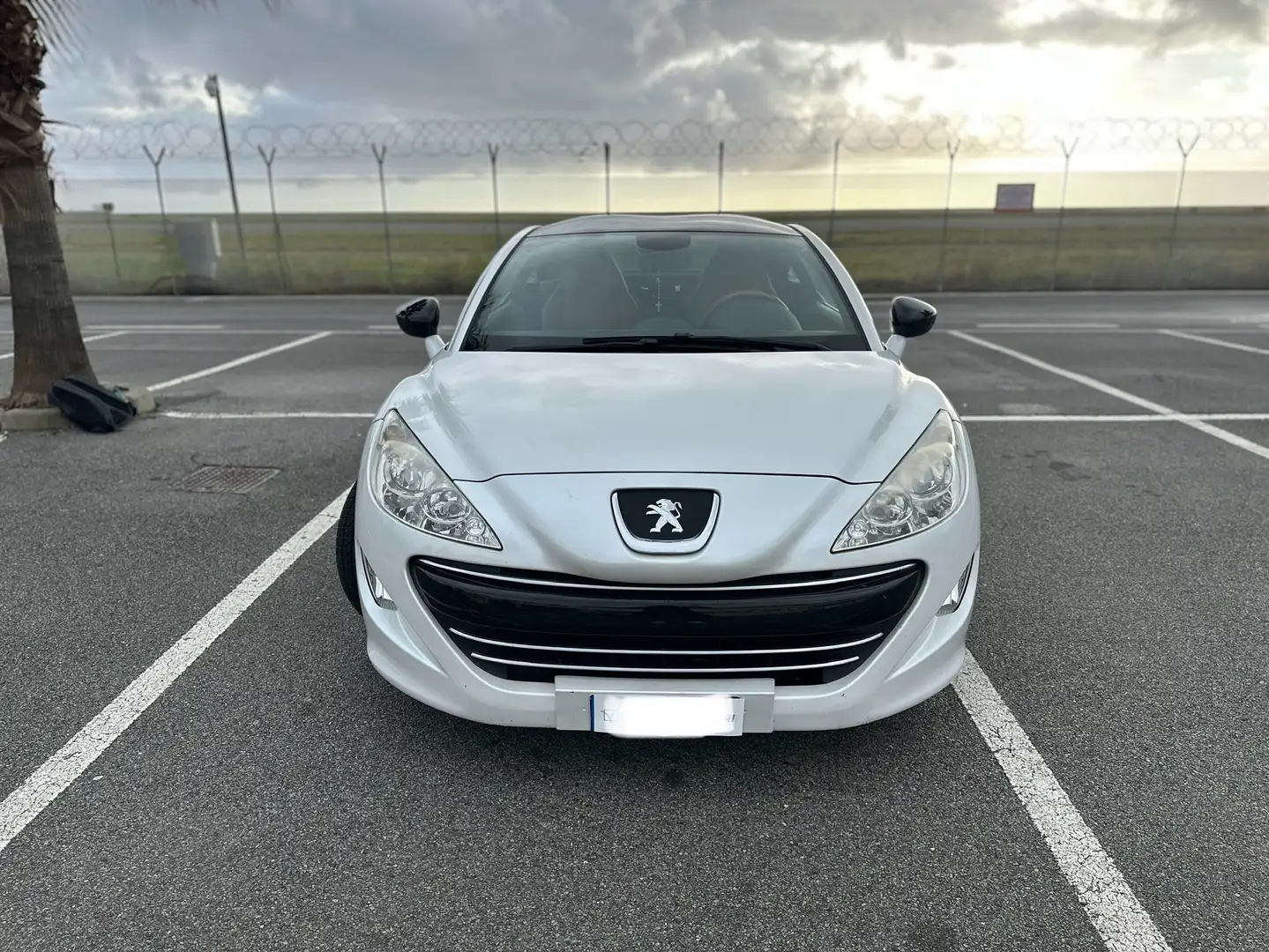 Peugeot RCZ RCZ 2.0 hdi 16v 163cv Bianco - 2