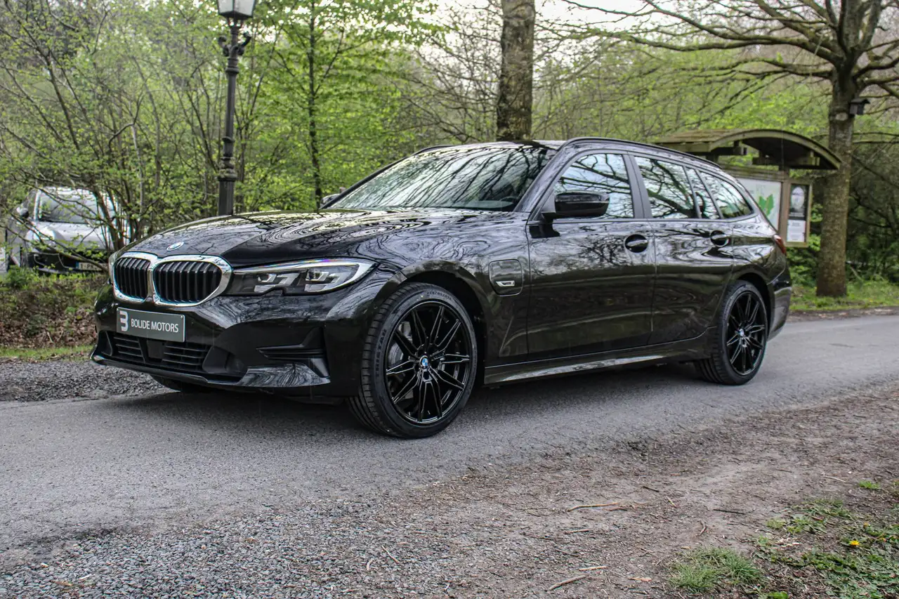 BMW 320 Touring 320eA PHEV *inklapbare Trekhaak, миниатюра 2