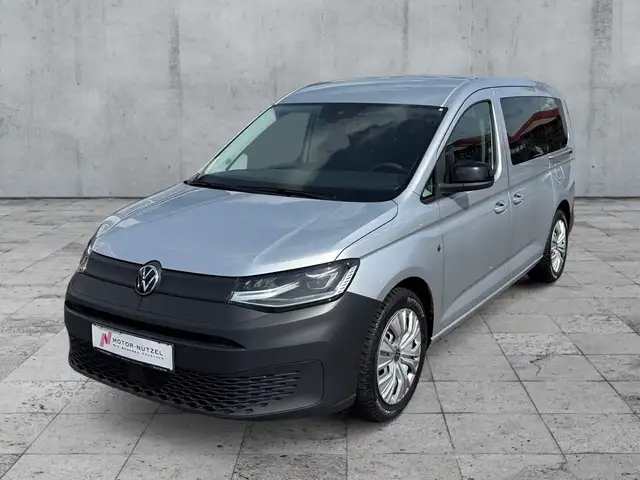 Volkswagen Caddy view 2