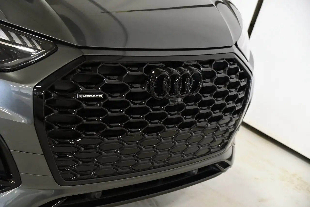 Audi Q5 photo Audi Q5