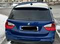 BMW 320 320d M-Paket Blau - thumbnail 4