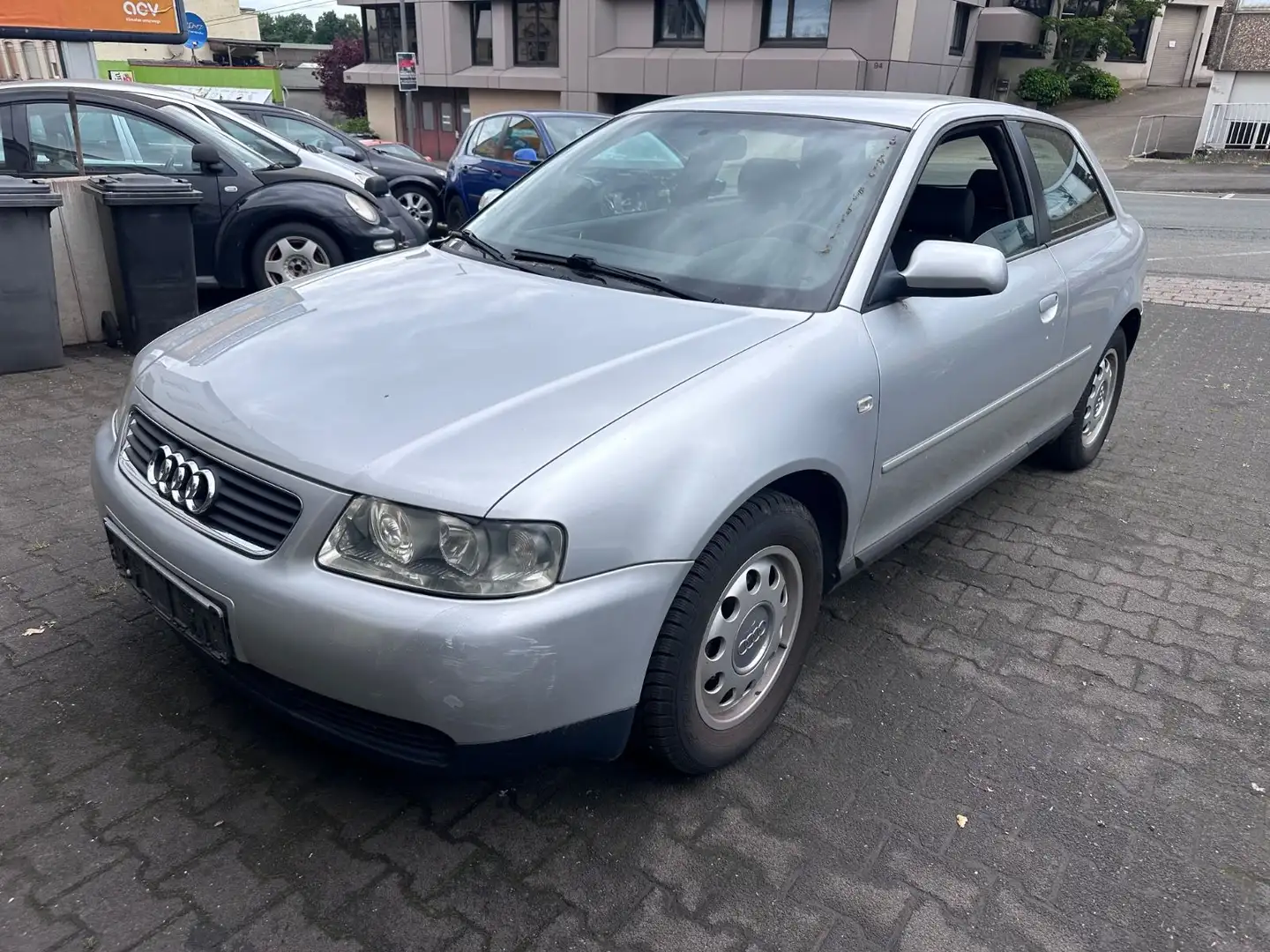 Audi A3 1.6 Auto Attraction Argent - 1