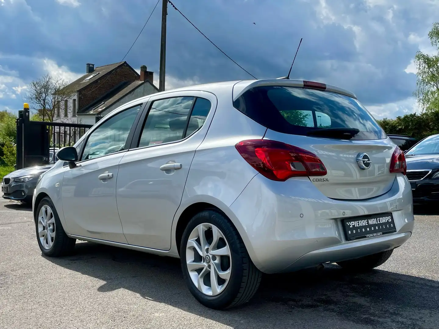 Opel Corsa 1.4i / AUTO / GPS / CARPLAY / CAMERA / GARANTIE Argent - 2