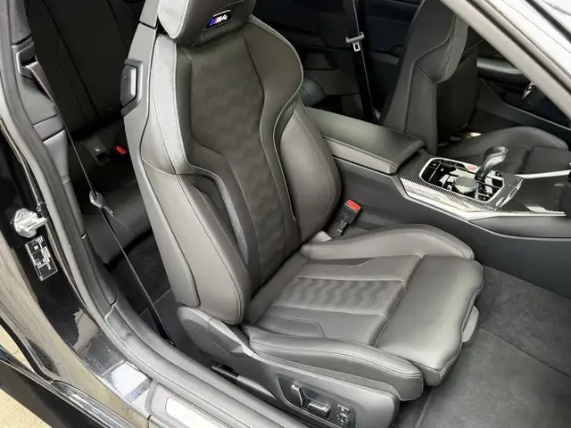 BMW M4 view 26