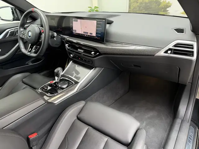 BMW M4 view 23