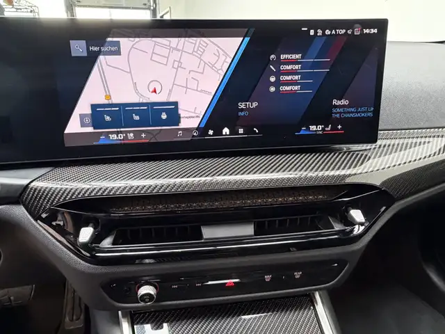 BMW M4 view 10