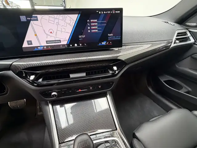 BMW M4 view 9