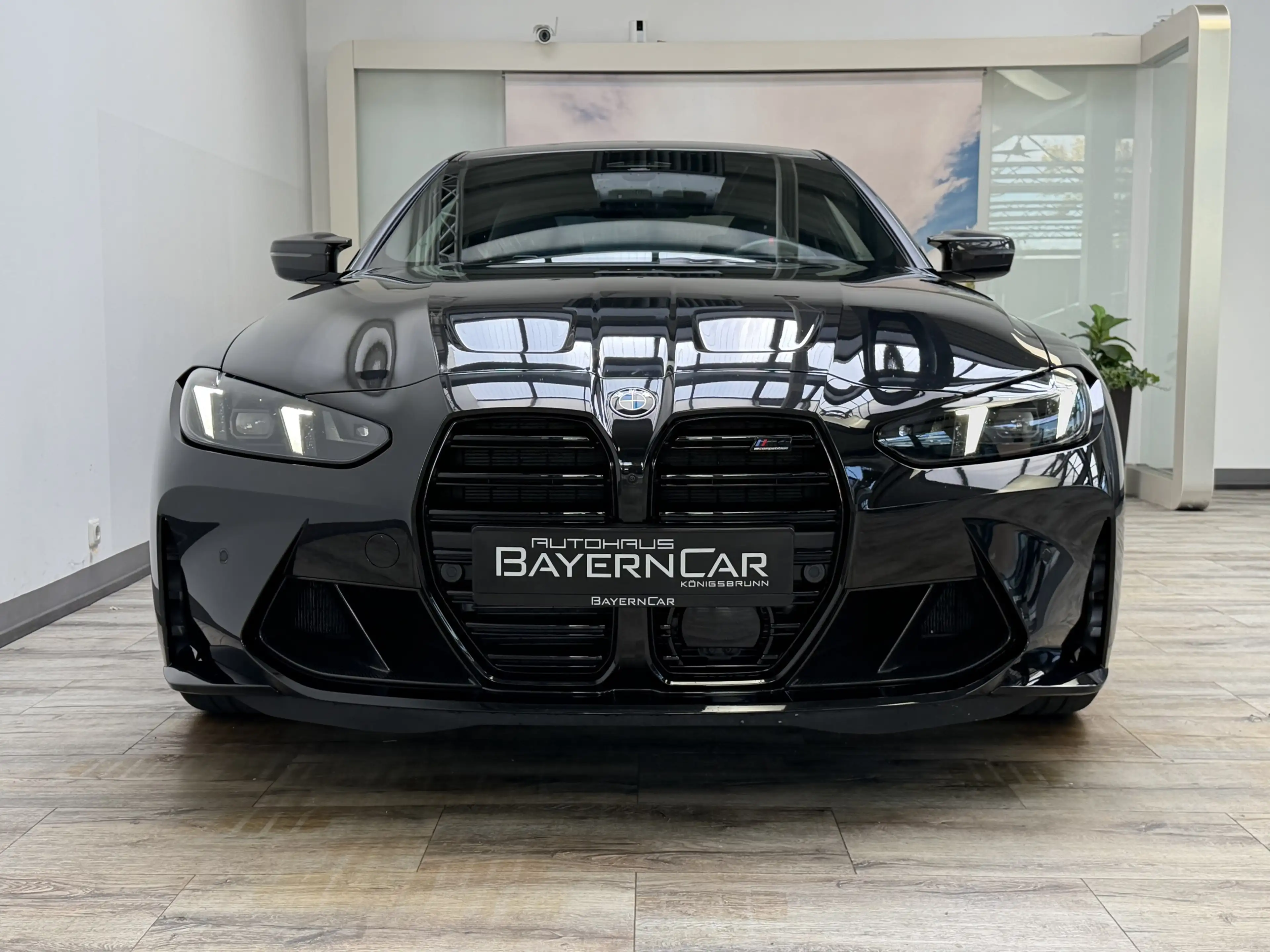 BMW M4 xDrive Comp. CarbonExt Sitzlüft. Ultimate ACC — photo 2