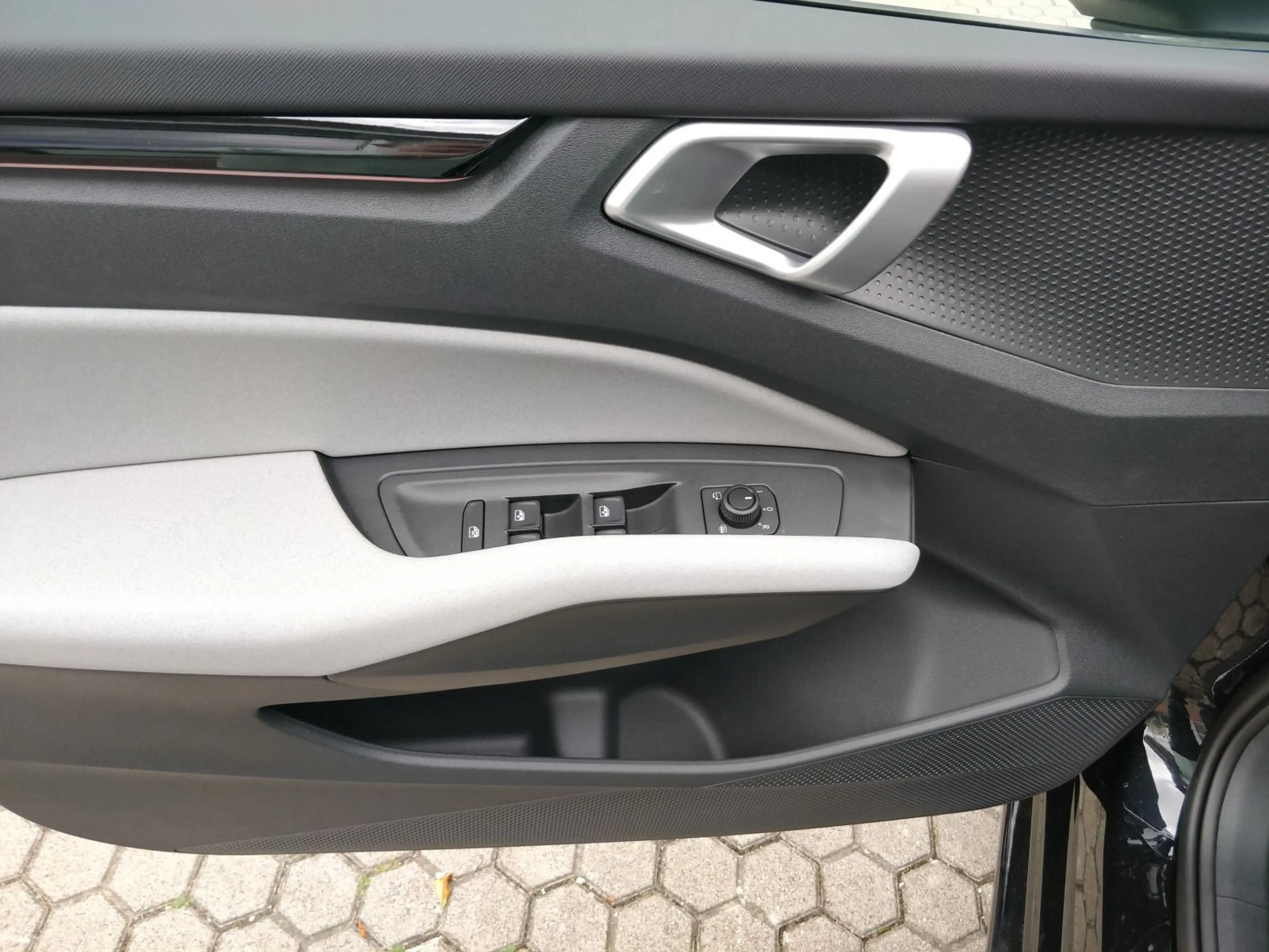 Skoda Epiq 55 SELECTION 211PS LKHZ SHZ KEYLESS NAVI MA — photo 8