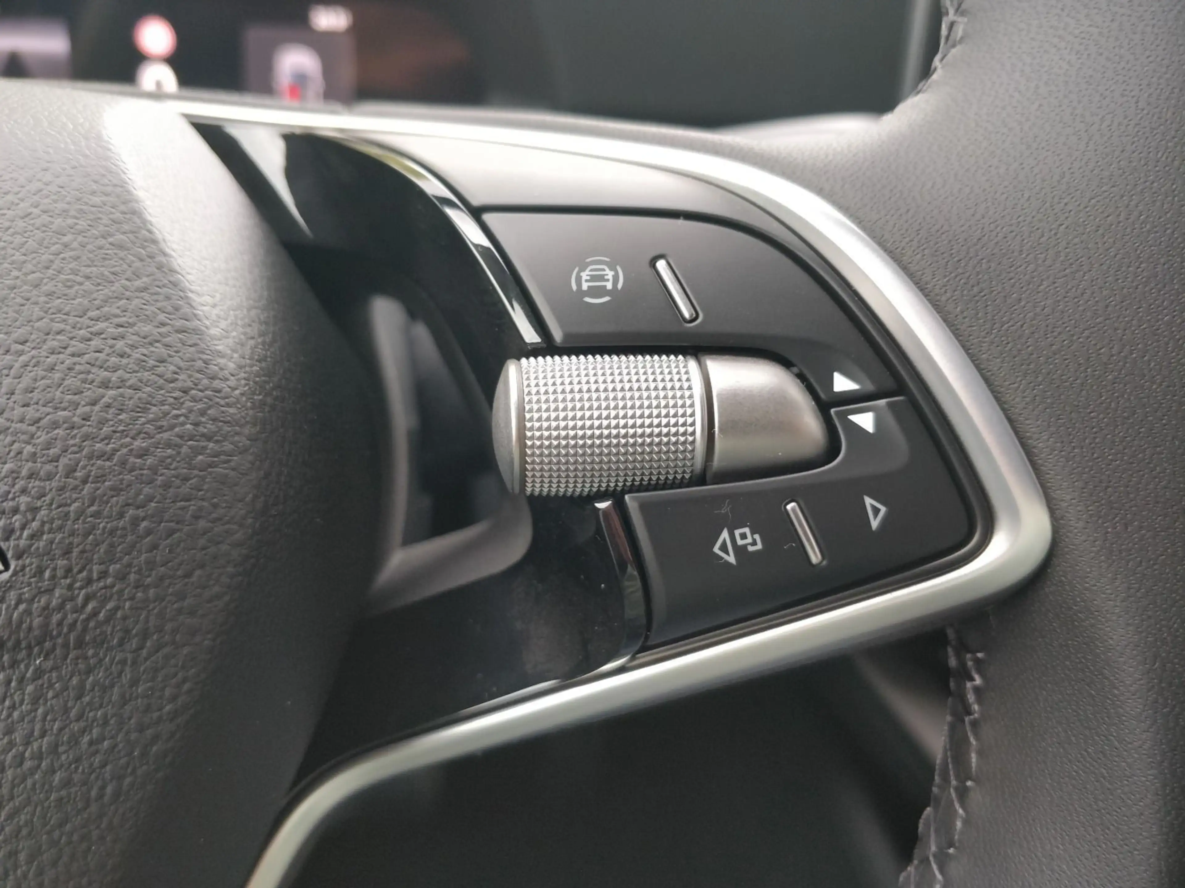 Skoda Epiq 55 SELECTION 211PS LKHZ SHZ KEYLESS NAVI MA — photo 18