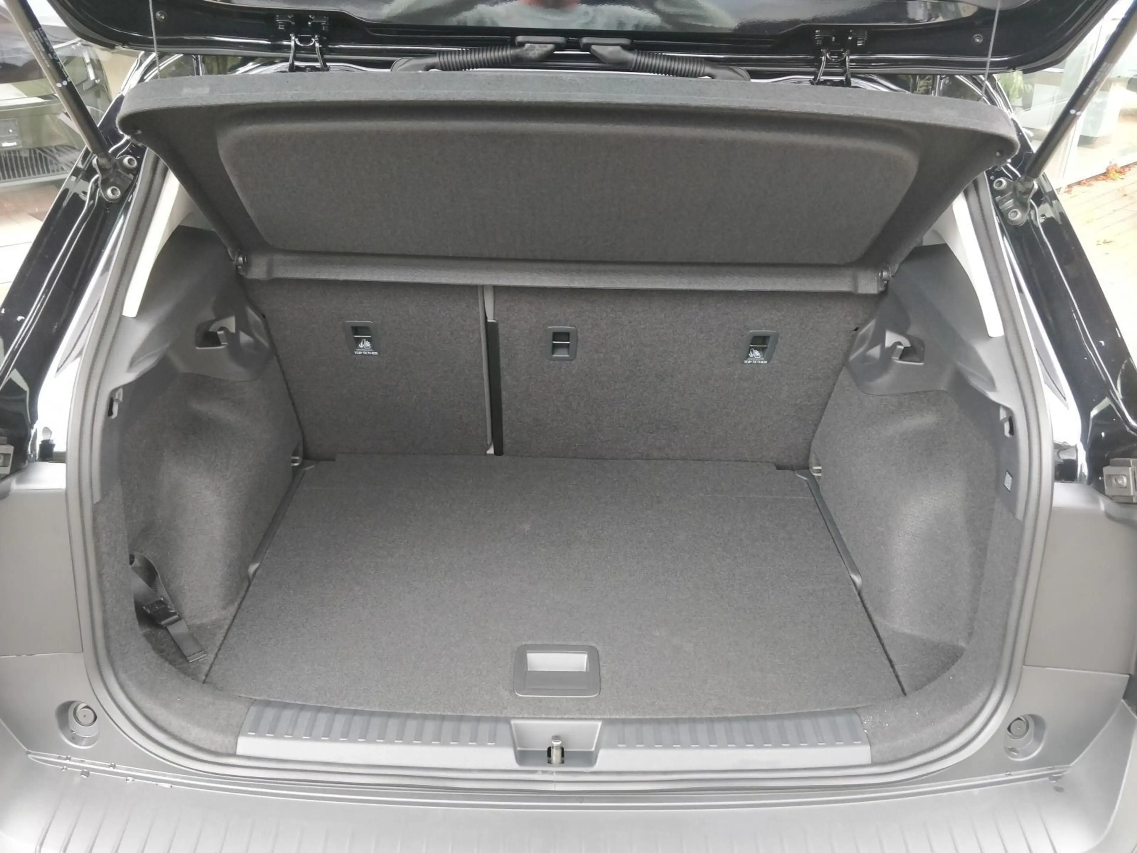 Skoda Epiq 55 SELECTION 211PS LKHZ SHZ KEYLESS NAVI MA — photo 6