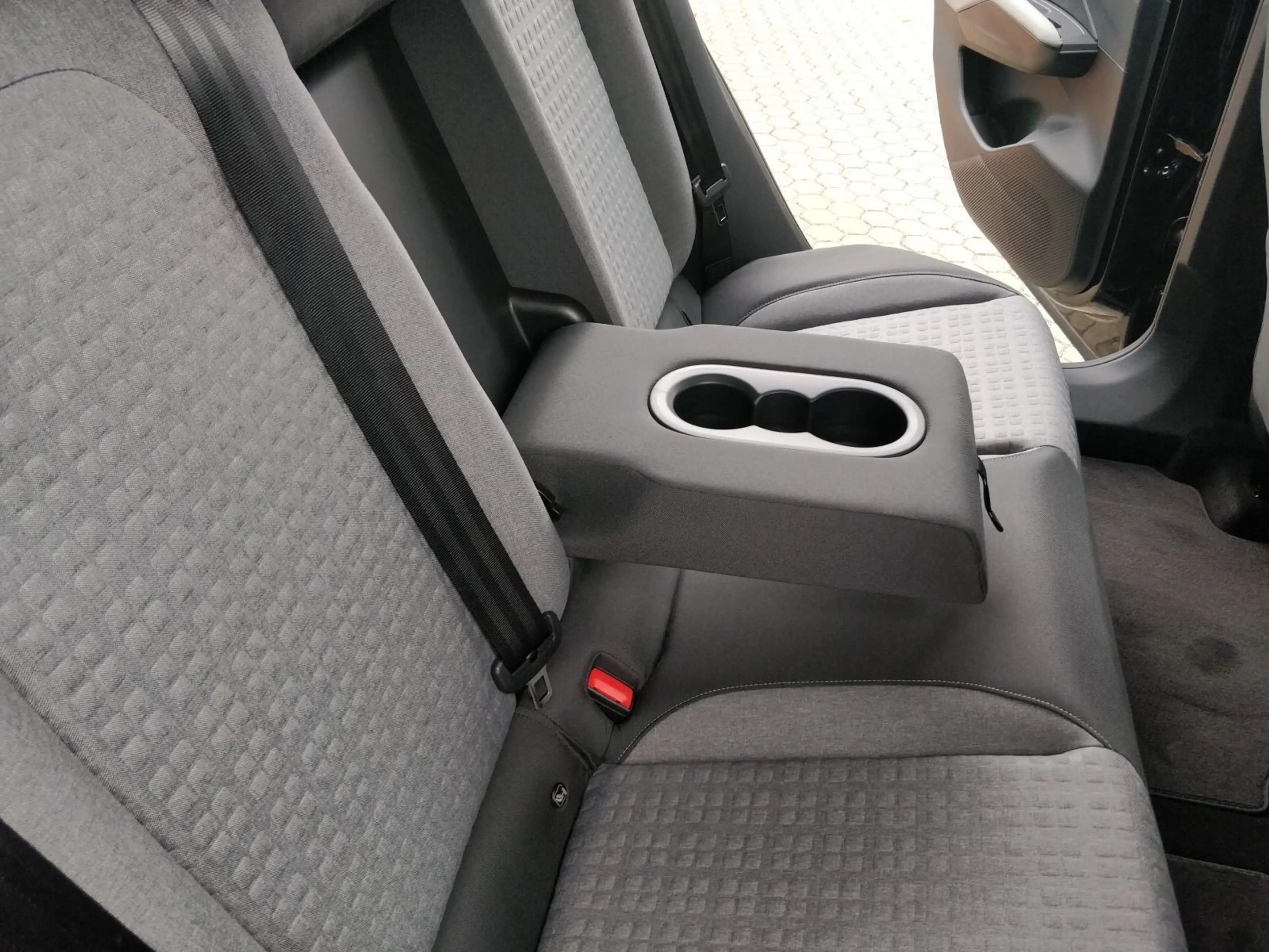 Skoda Epiq 55 SELECTION 211PS LKHZ SHZ KEYLESS NAVI MA — photo 12