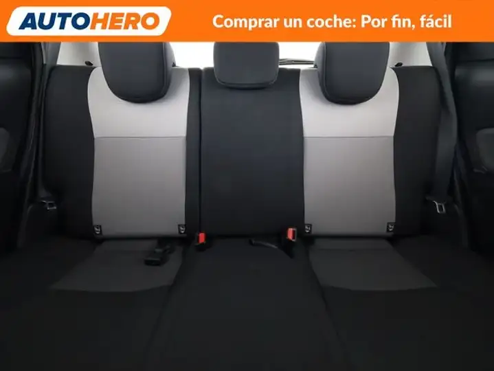 Toyota Yaris 2019, foto 16
