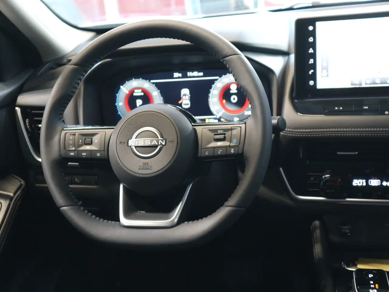 Nissan X-Trail TEKNA+ 1.5 VC-T e-POWER e-4ORCE ACC+LED 18
