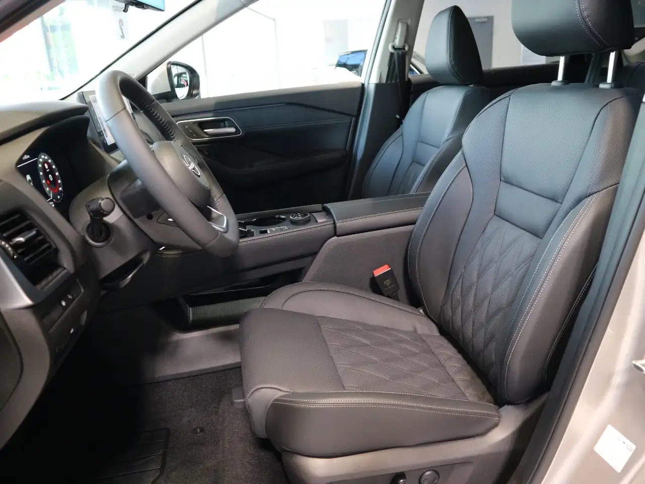 Nissan X-Trail TEKNA+ 1.5 VC-T e-POWER e-4ORCE ACC+LED 15