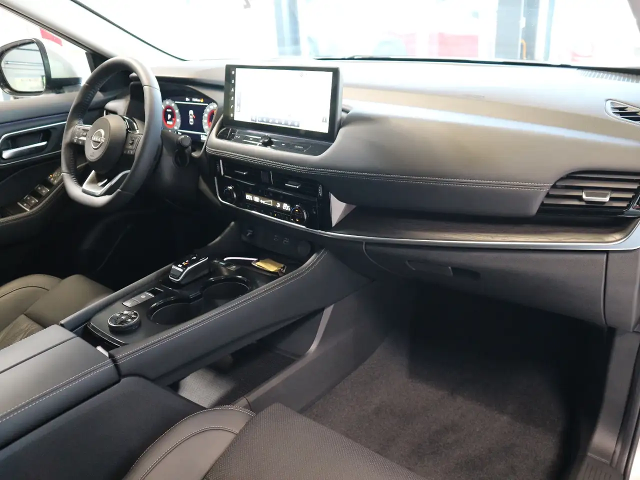 Nissan X-Trail TEKNA+ 1.5 VC-T e-POWER e-4ORCE ACC+LED 20