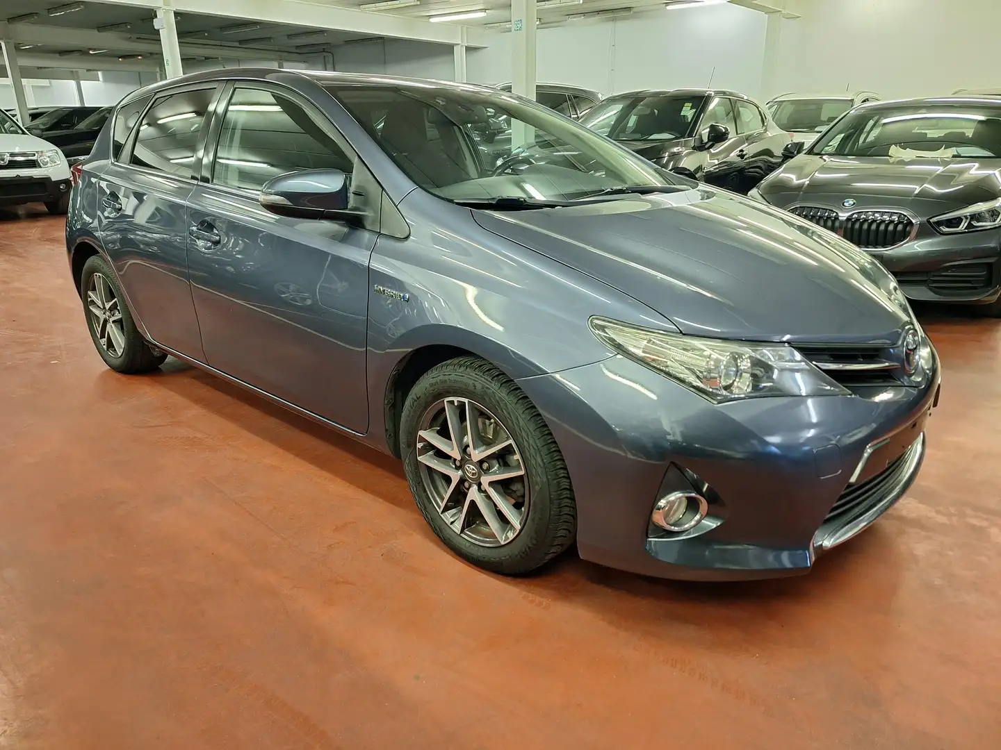 Toyota Auris Auris HEV 1.8i HSD Dynamic CVT Bleu - 1