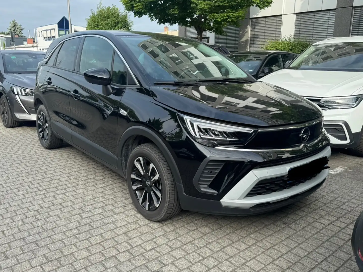 Opel Crossland 1.2 Elegance Multimedia+LED+R-Kam+PDC+DAB+ Schwarz - 1