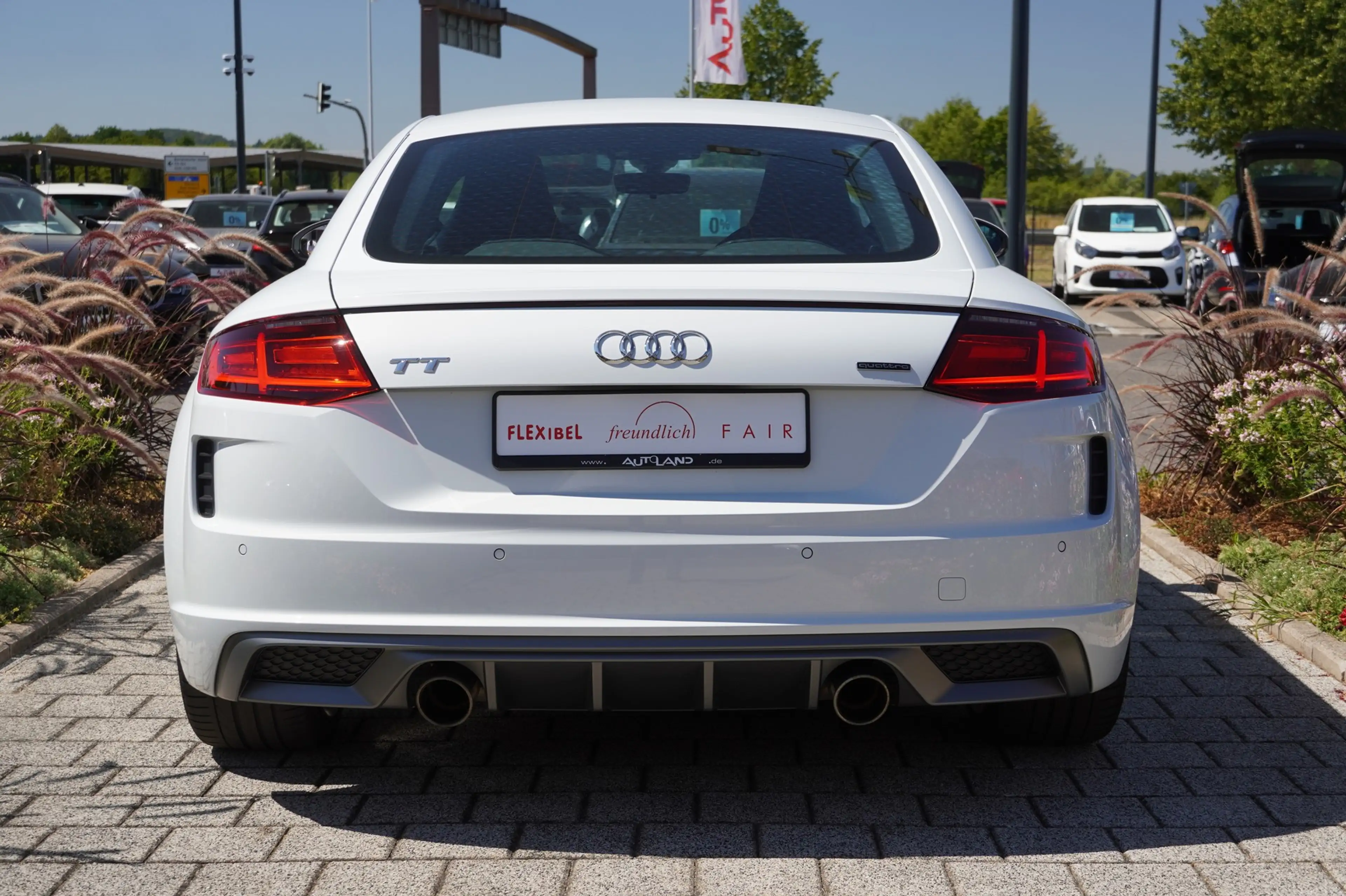 Audi TT Coupe 45 quattro S-Line LED Teilleder PDC — photo 9