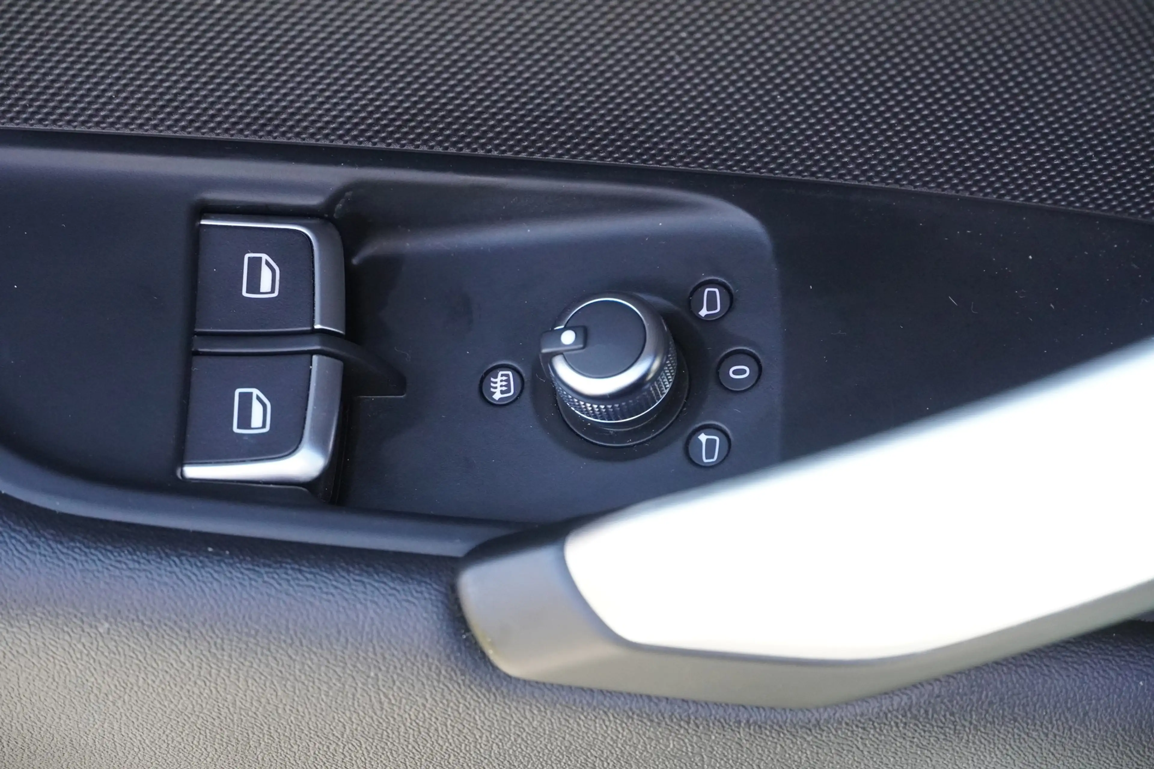 Audi TT Coupe 45 quattro S-Line LED Teilleder PDC — photo 12