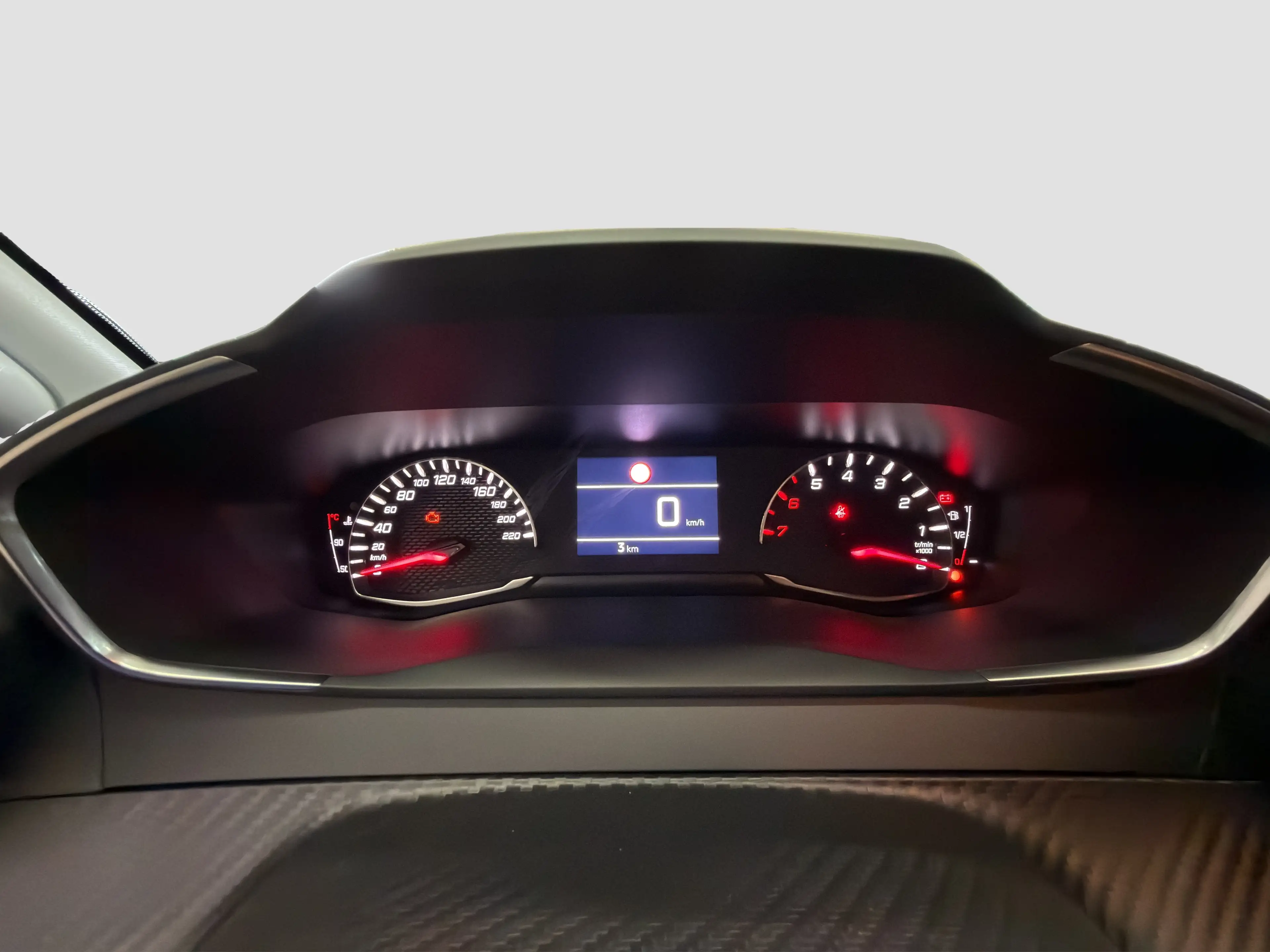 Peugeot 208 208 Style PureTech 100 1,2 — photo 8