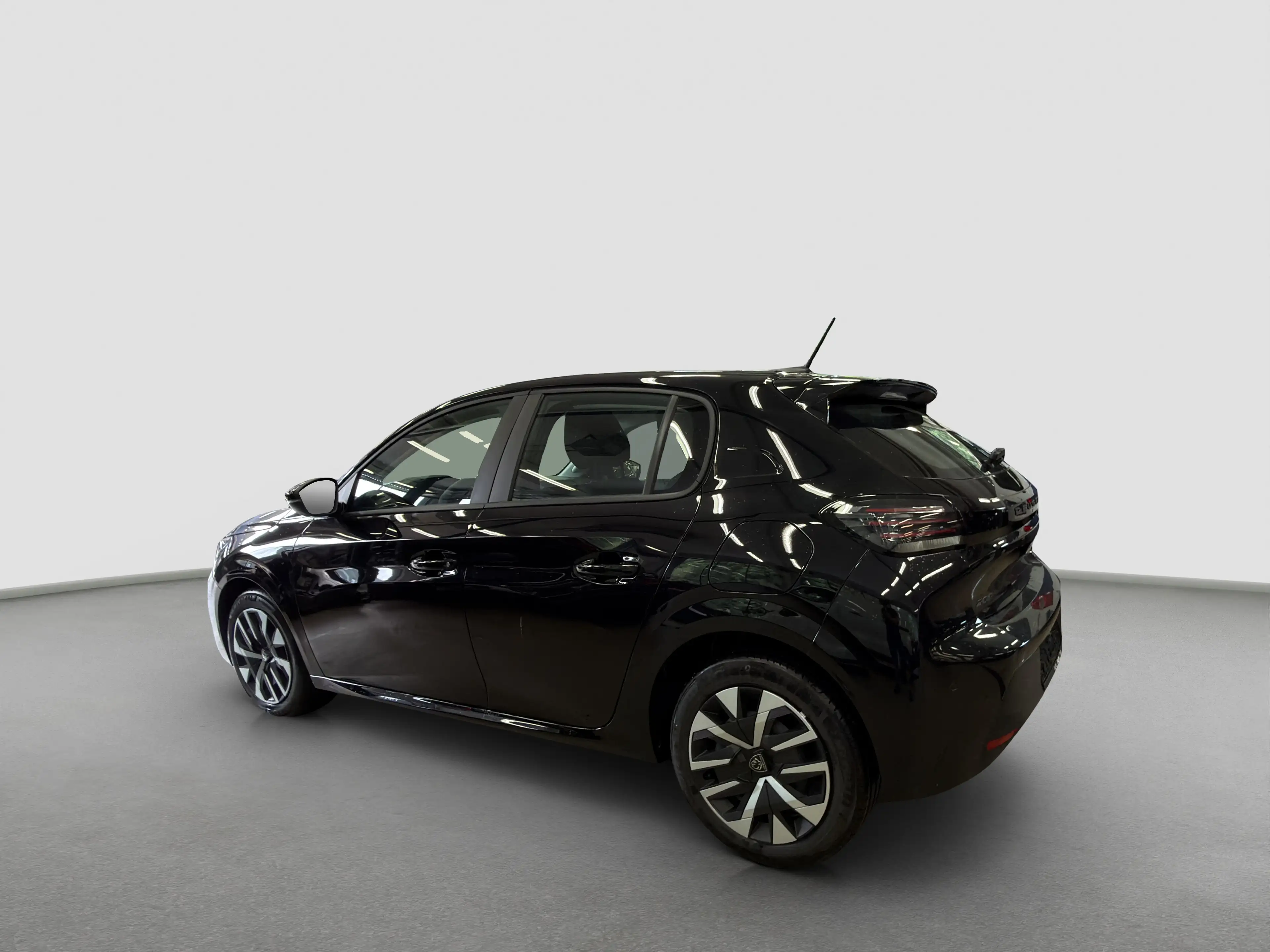 Peugeot 208 208 Style PureTech 100 1,2 — photo 3