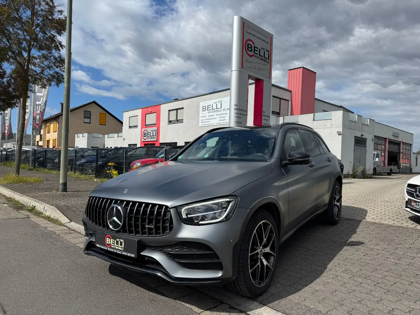 Mercedes-Benz GLC 400 d 4Matic AMG Pano Magno FINANZIERUNG Gris - 1