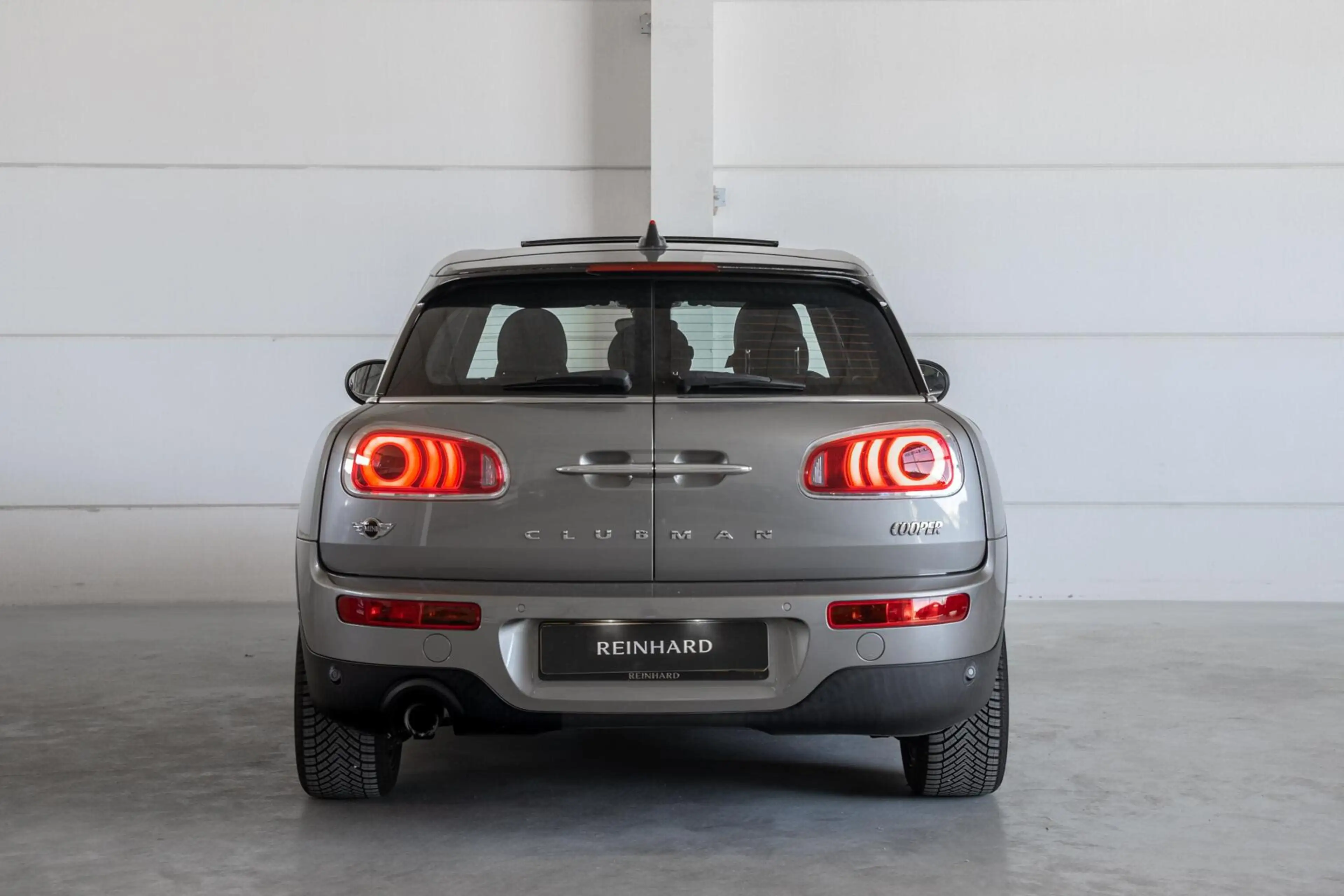 MINI Cooper Clubman 1.5 Chili Serious Business / Pano / Harman Kardon — photo 8
