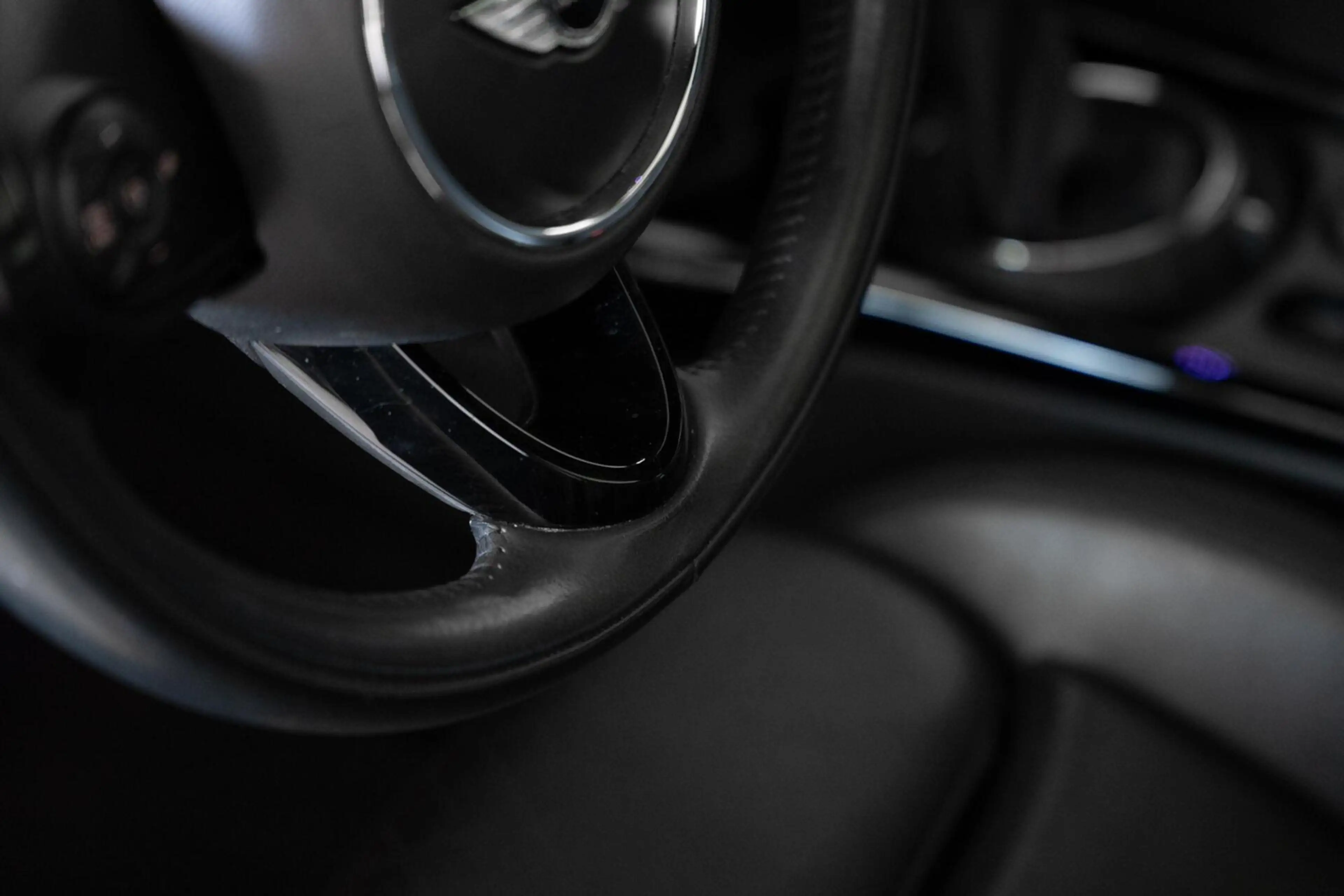 MINI Cooper Clubman 1.5 Chili Serious Business / Pano / Harman Kardon — photo 32