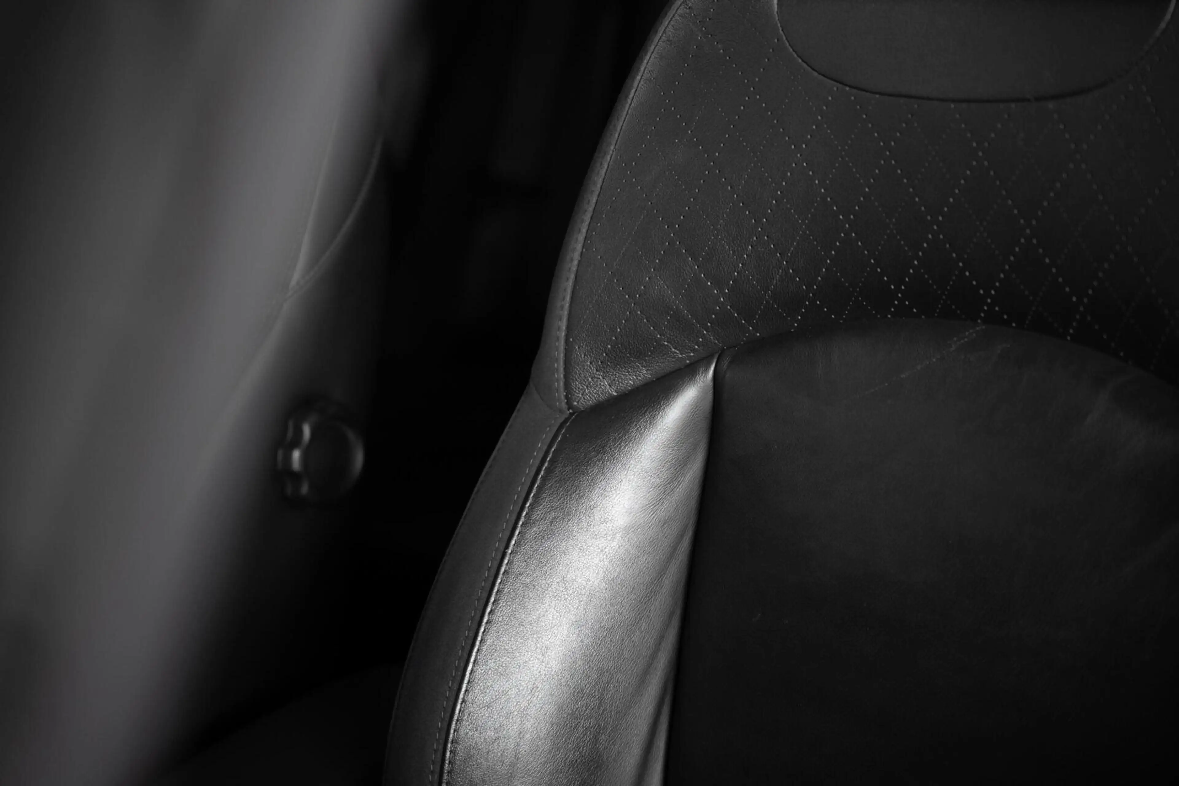 MINI Cooper Clubman 1.5 Chili Serious Business / Pano / Harman Kardon — photo 14