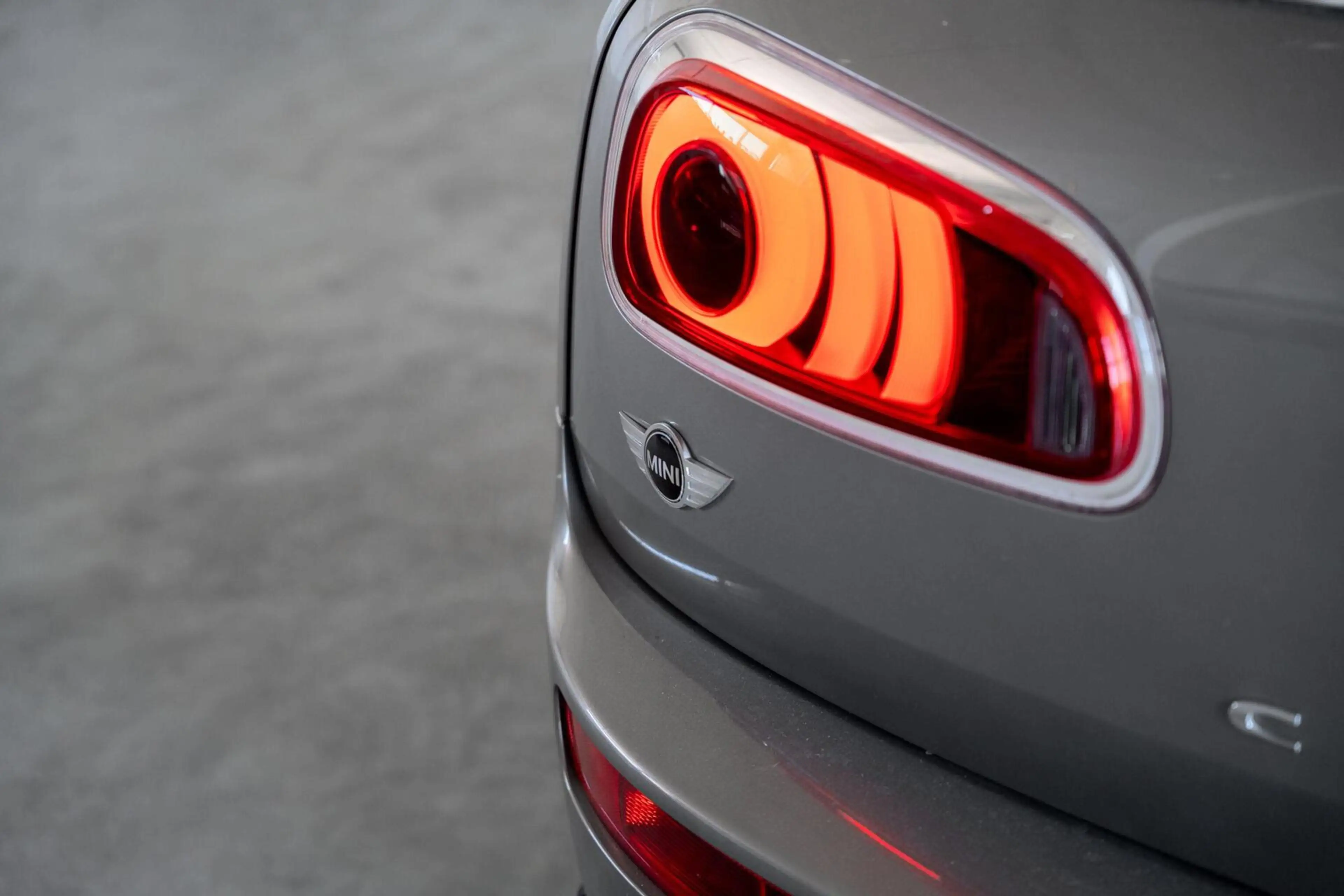 MINI Cooper Clubman 1.5 Chili Serious Business / Pano / Harman Kardon — photo 41