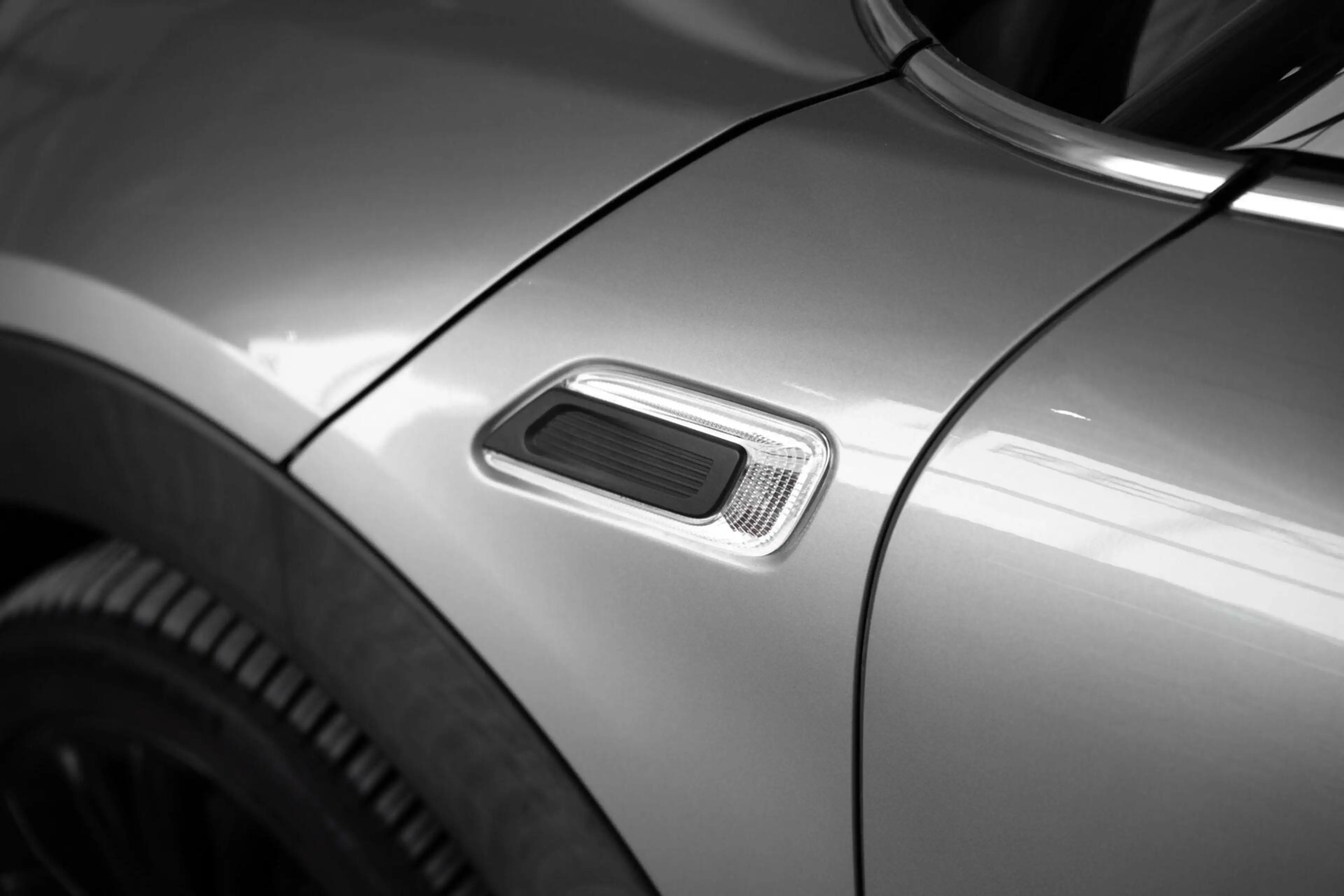 MINI Cooper Clubman 1.5 Chili Serious Business / Pano / Harman Kardon — photo 37