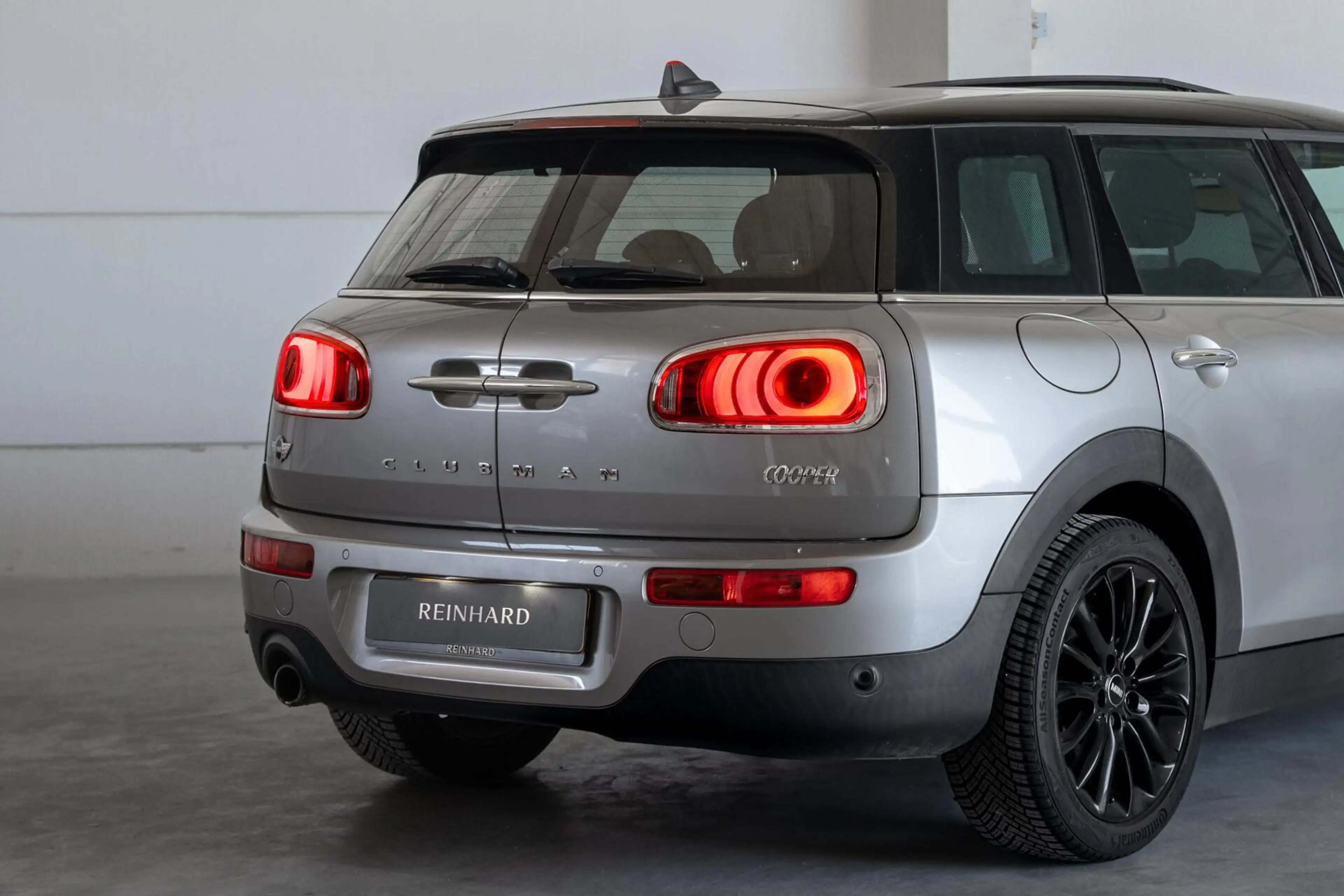 MINI Cooper Clubman 1.5 Chili Serious Business / Pano / Harman Kardon — photo 7