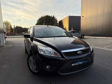 Focus 1.6i Ti-VCT Titanium