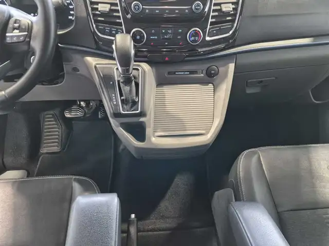 Ford Transit Custom view 12
