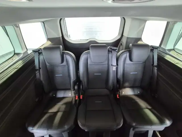 Ford Transit Custom view 15