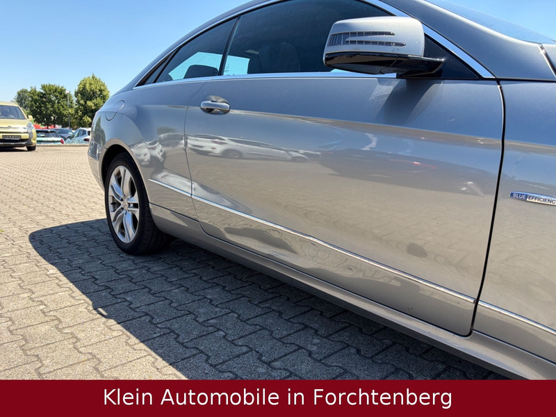 Mercedes-Benz E 350 Coupe Navi-Comand Xenon Panorama Leder PDC — photo 5