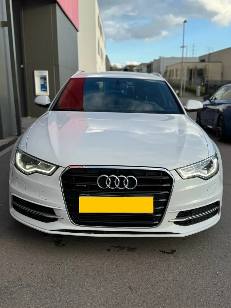 Audi A6 Avant 3.0 TDI DPF quattro S tronic Blanc - 2