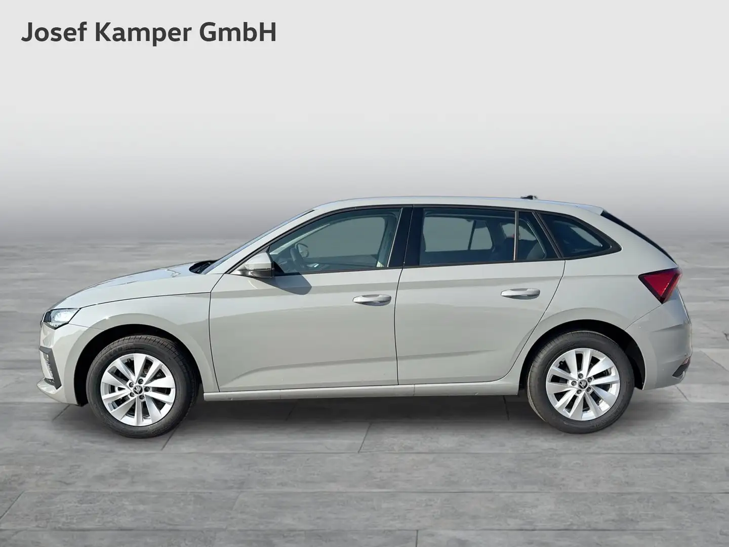Skoda Scala Essence TSI Grau - 2