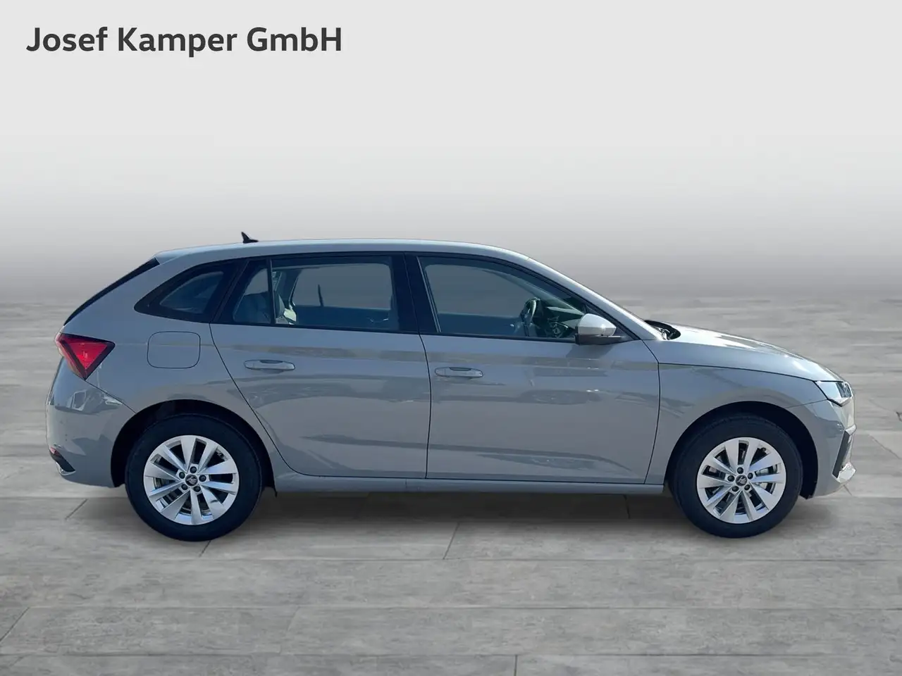 Skoda Scala Essence TSI 6