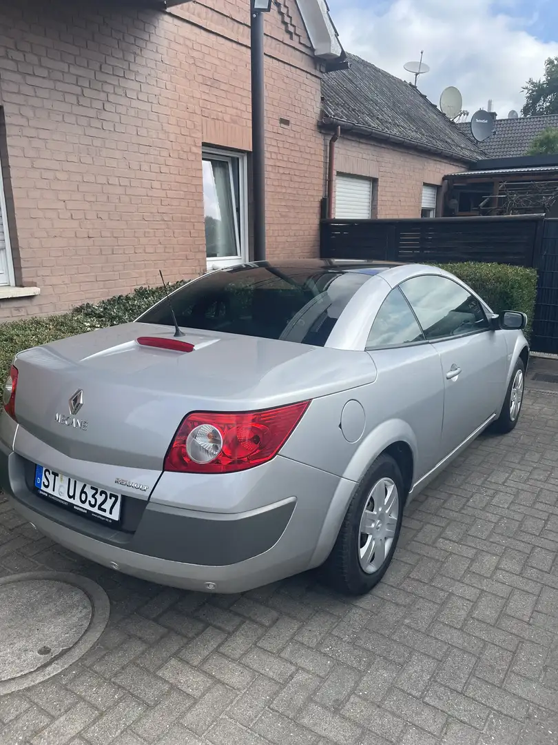 Renault Megane 1.6 Coupe-Cabriolet Authenique - 2