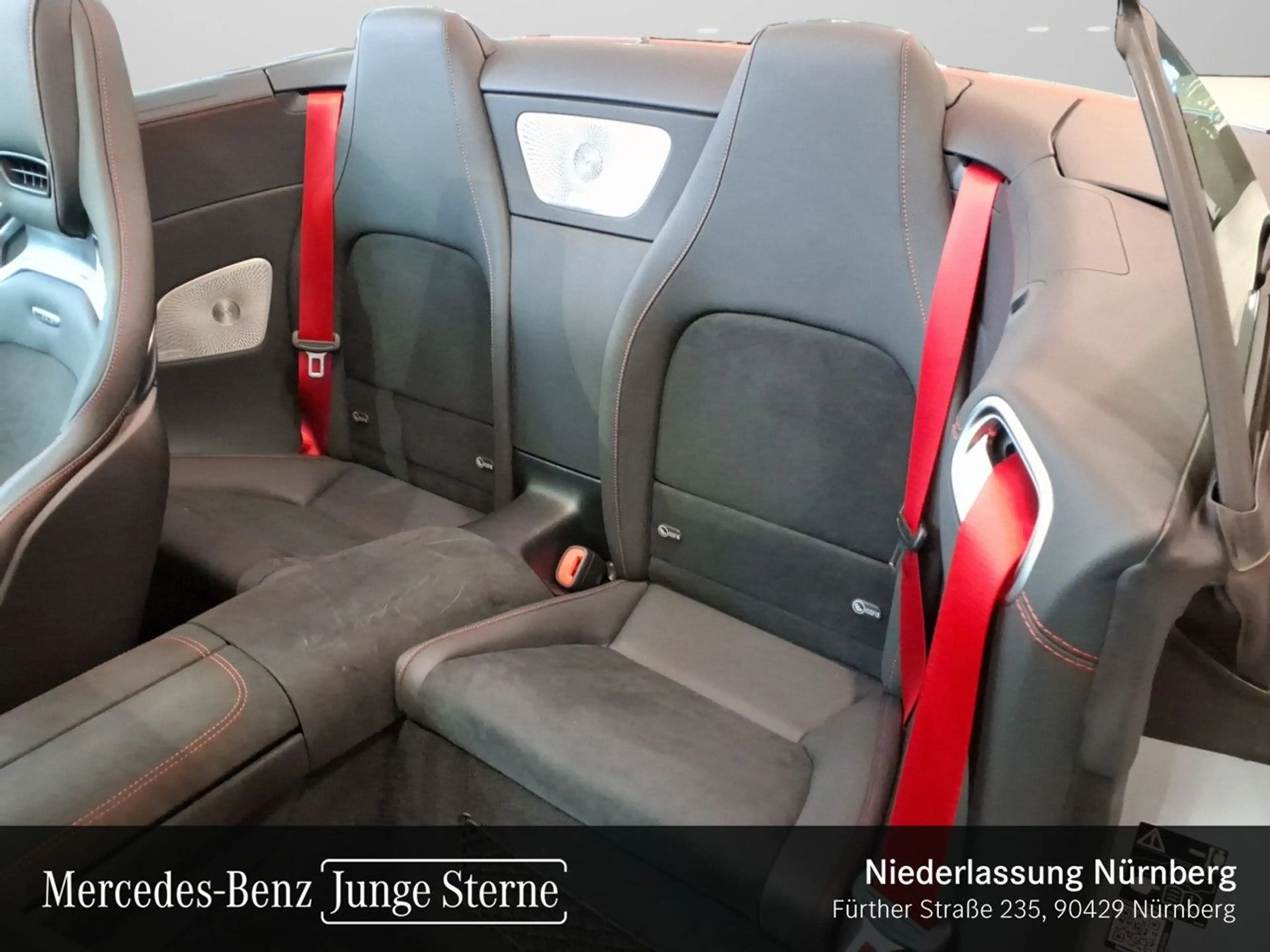 Mercedes-Benz SL 63 AMG Cab. 4M AeroPak Perf-Sitze Fahrass HUD — photo 11