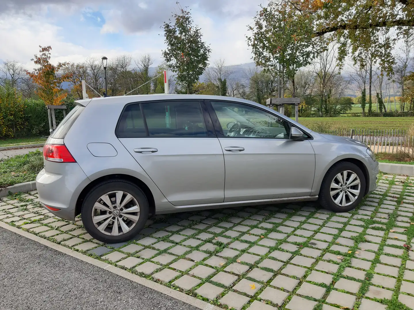 Volkswagen Golf Golf 1.6 TDI 105 BlueMotion Technology FAP Carat - 2