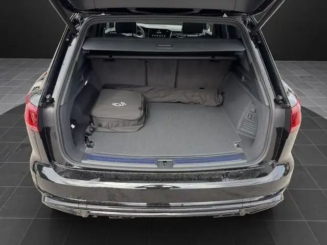 Volkswagen Touareg R eHybrid TSI 4M. Final Edition Ansicht 13