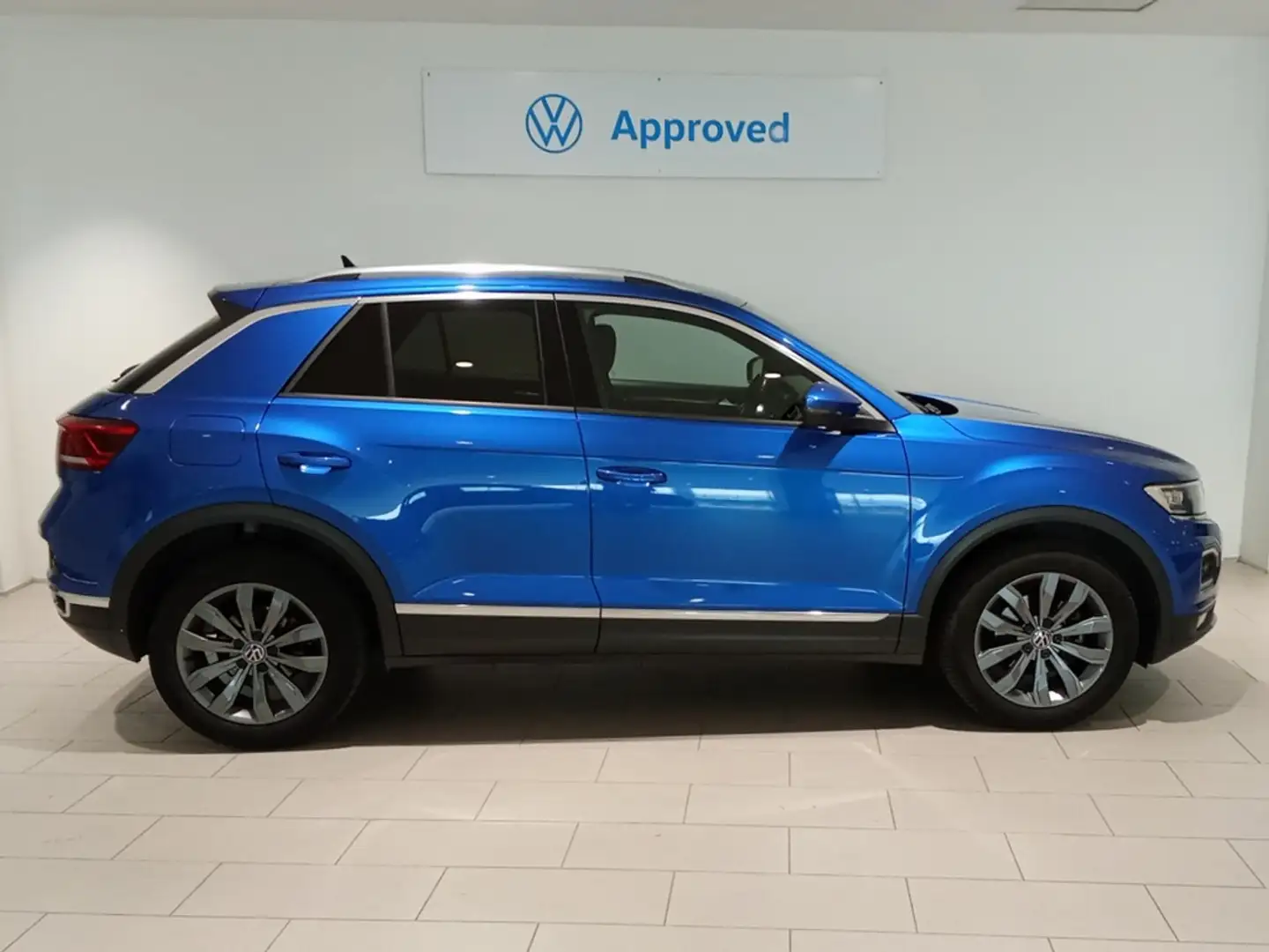 Volkswagen T-Roc 1.5 TSI Sport Blauw - 2
