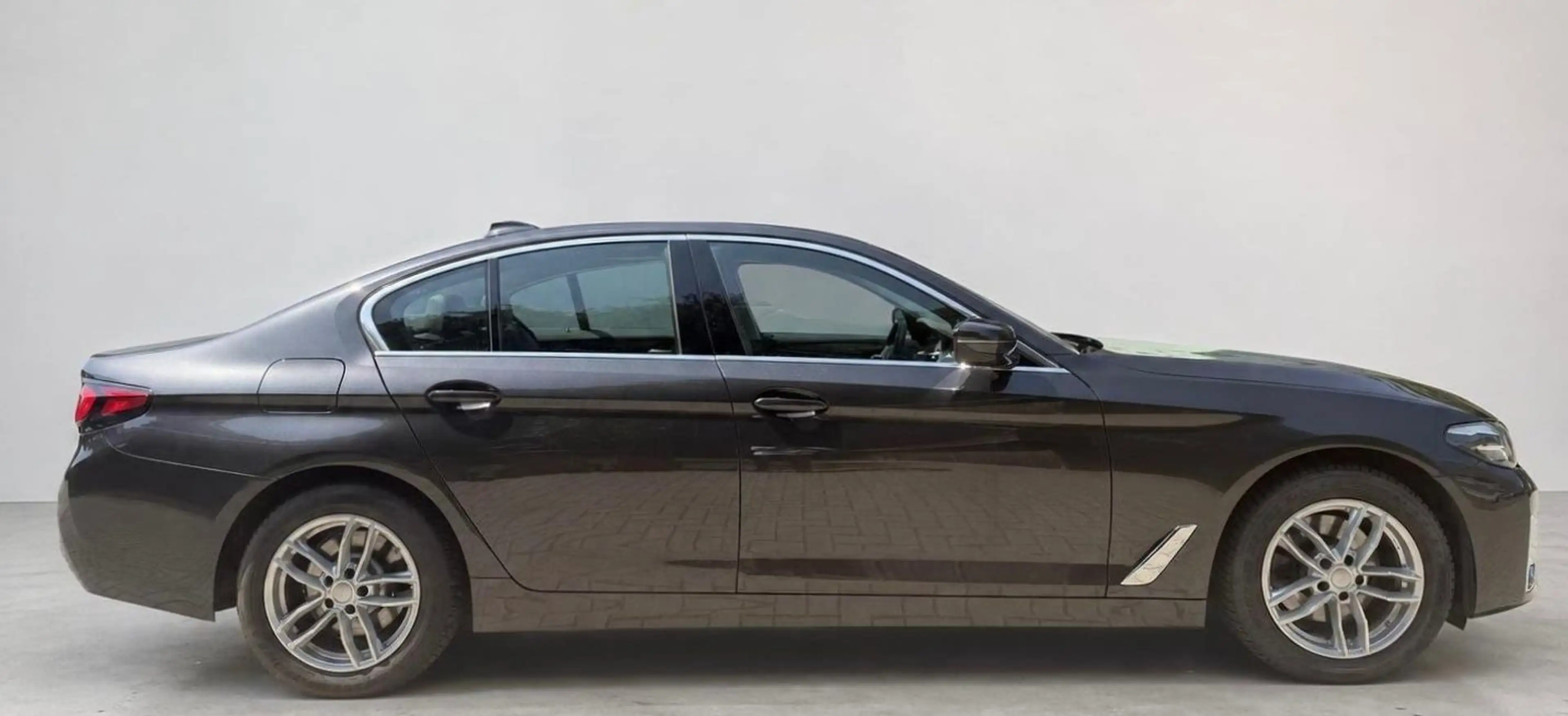 BMW 520 d xDrive Luxury HUD/SCHIEBEDACH/SOFTCLOSE — photo 6