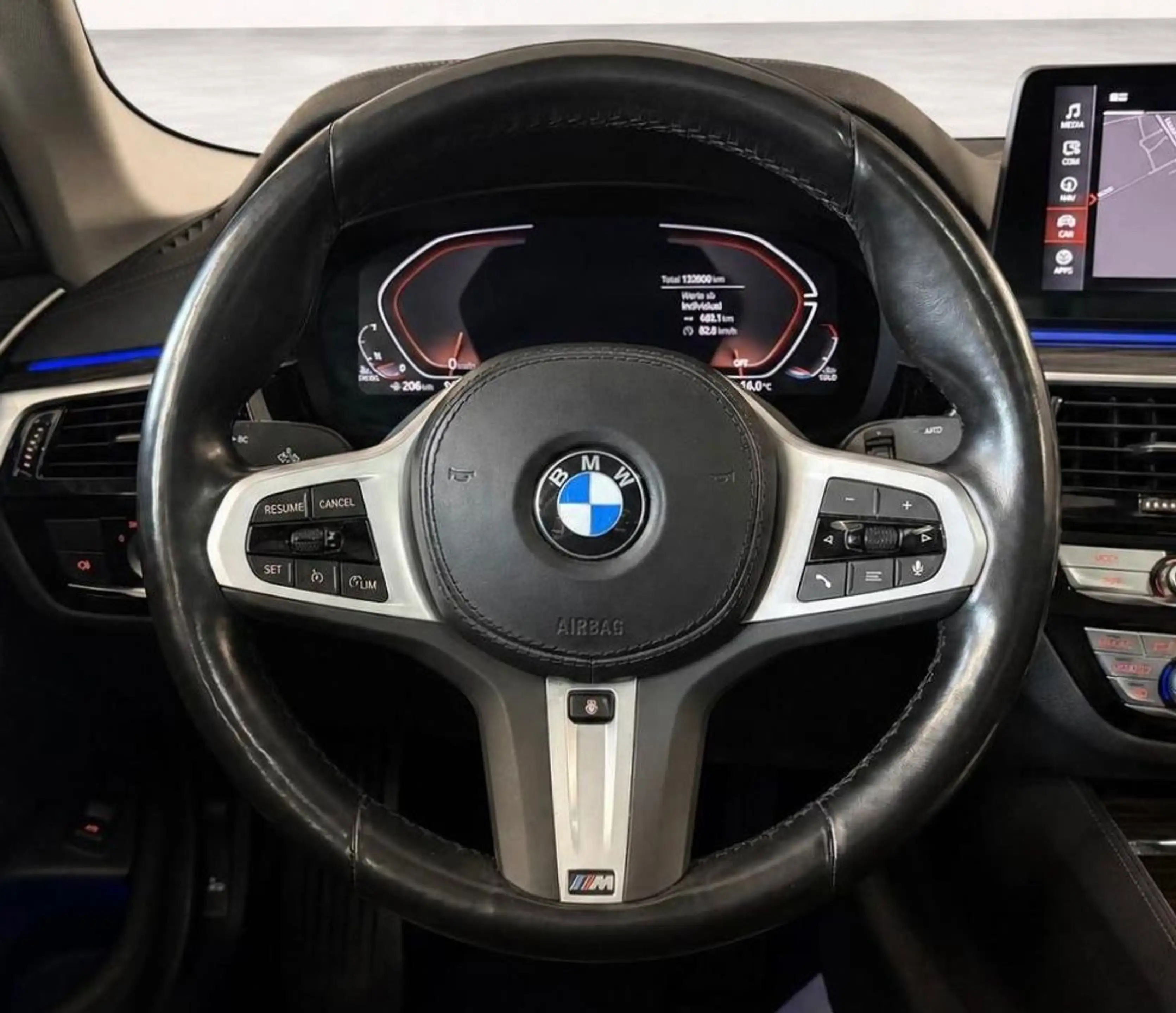 BMW 520 d xDrive Luxury HUD/SCHIEBEDACH/SOFTCLOSE — photo 15