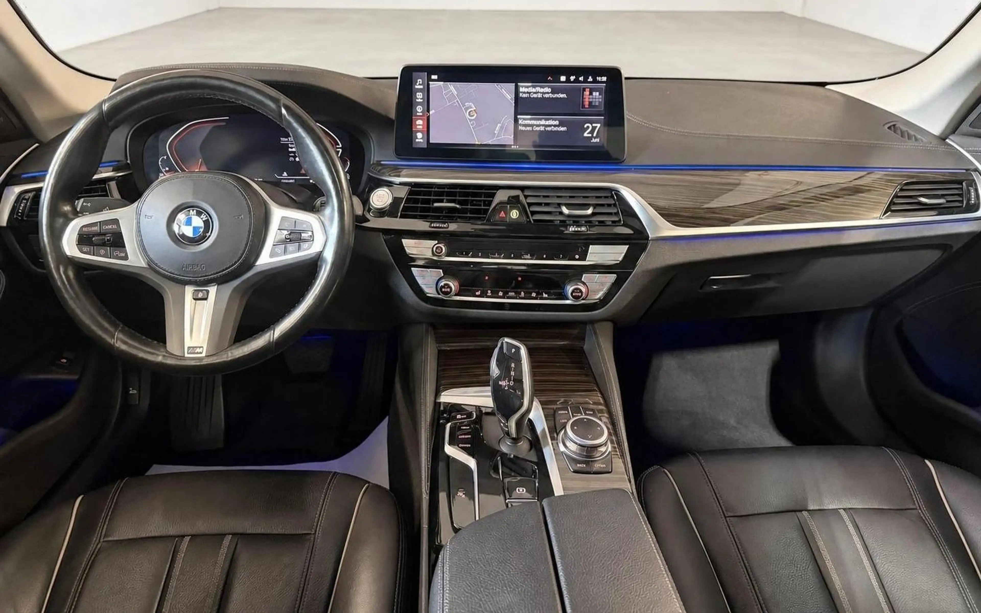 BMW 520 d xDrive Luxury HUD/SCHIEBEDACH/SOFTCLOSE — photo 14