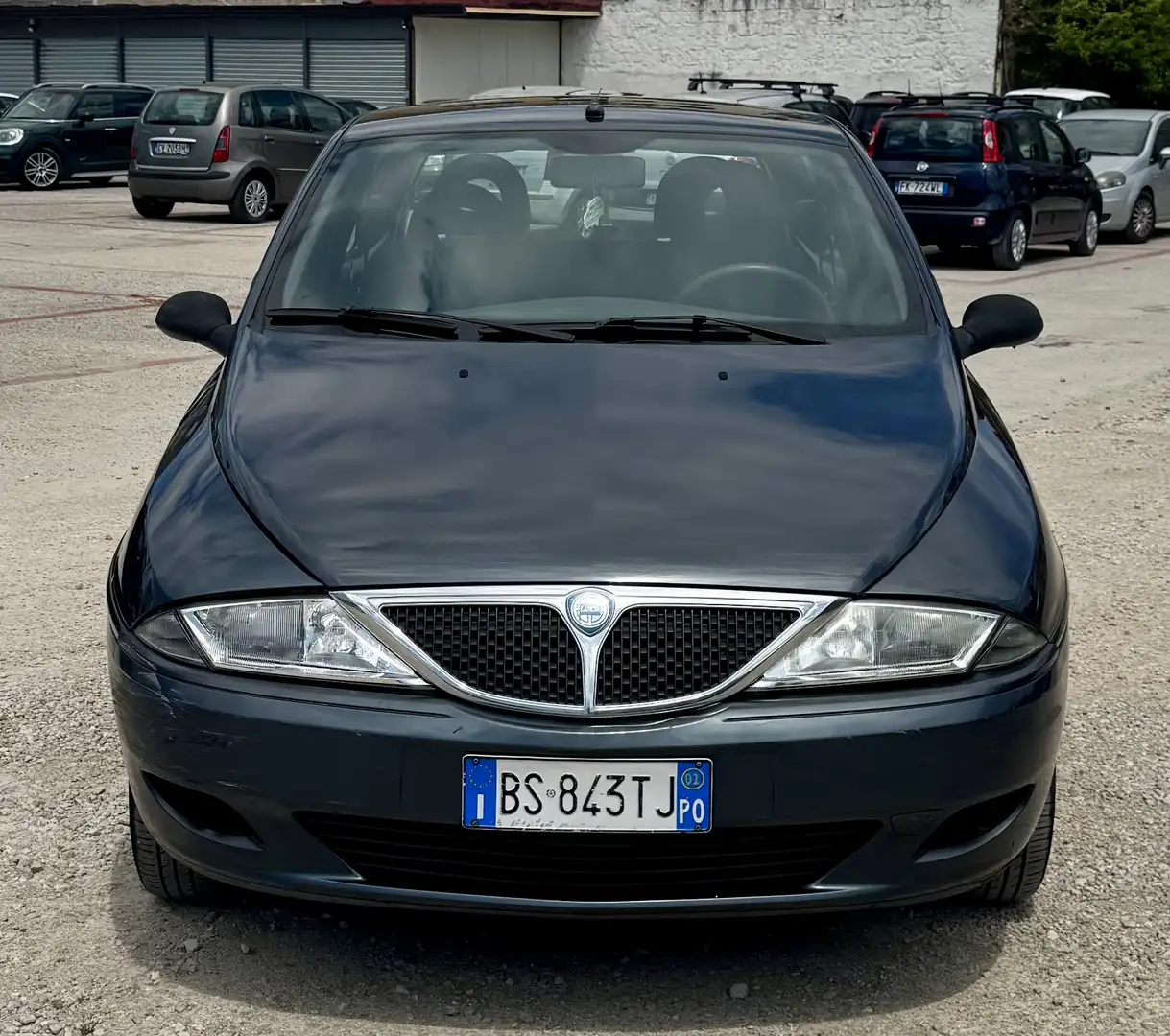Lancia Y 1.2 8v LS c/airbag - 1