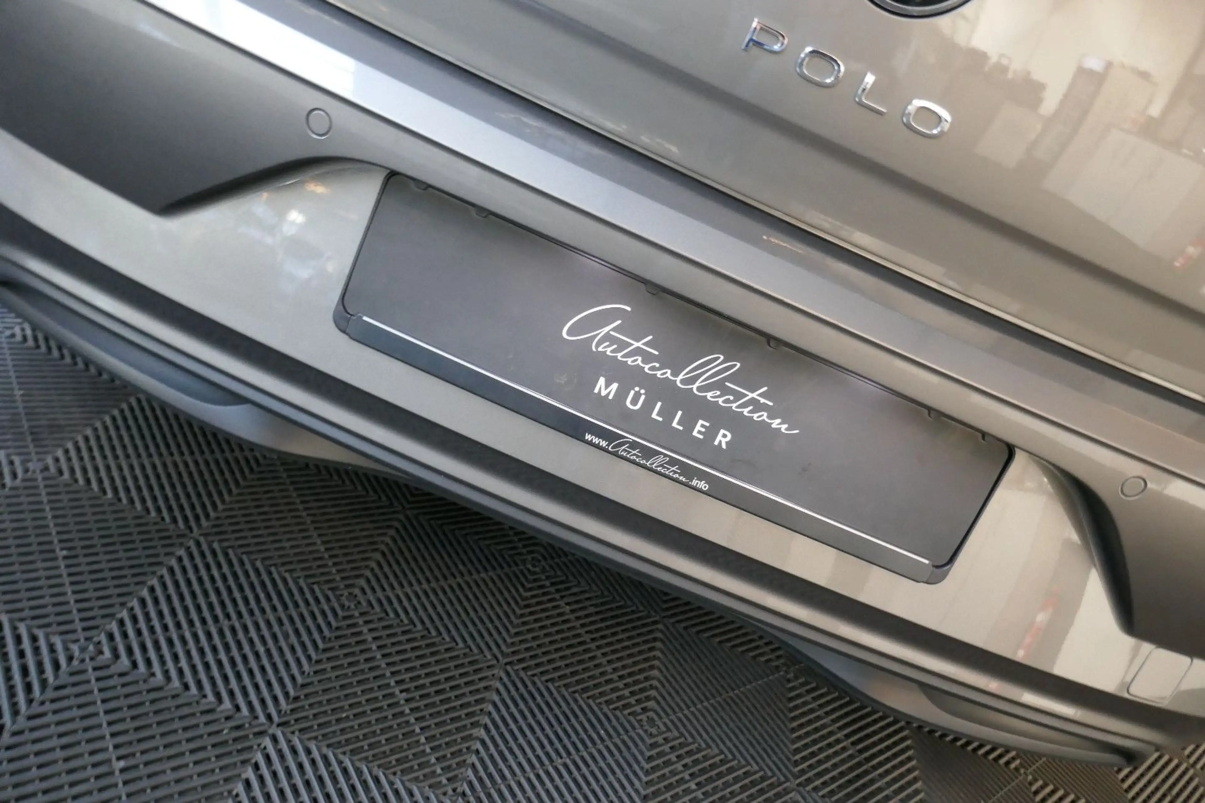 Volkswagen Polo VI Highline *NUR 59tkm*2.Hd.*AUTOMATIK* — photo 11